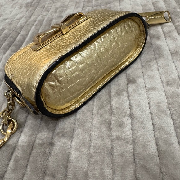 Burberry Black and Gold Leather Pouch - Picture 3 of 10
